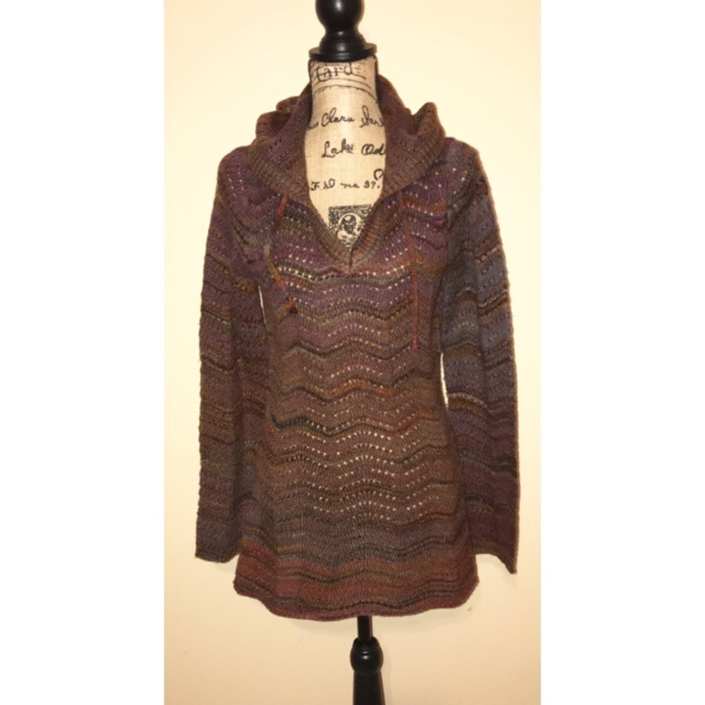 Multi - Color knit woven hooded sweater.